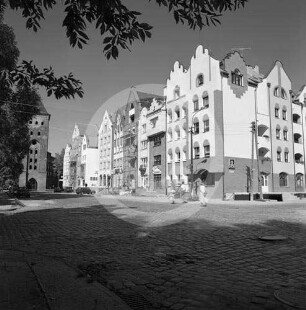 Postmoderne "Bürgerhäuser" am Alten Markt / Gerber-Straße Elbing