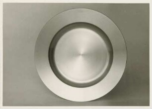 Röders Teller "8104" von Albrecht Röders