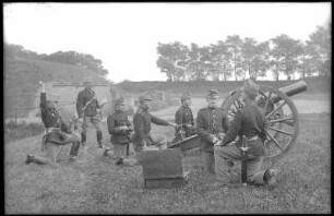 Theresienstadt. Neue Feldhaubitze in Feuerstellung