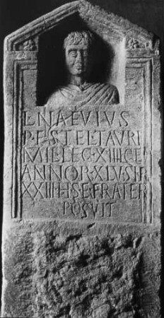 Grabstein des Legionärs I. Naevius