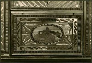 Gewerbemuseum: Strohmosaik einer Truhe
