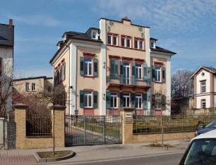 Villa Parvulus; Eltville, Eltviller Landstraße 24, Eltviller Landstraße 26