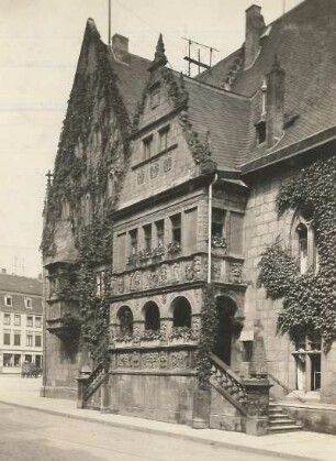 Halberstadt, Rathaus : Rathaustreppe