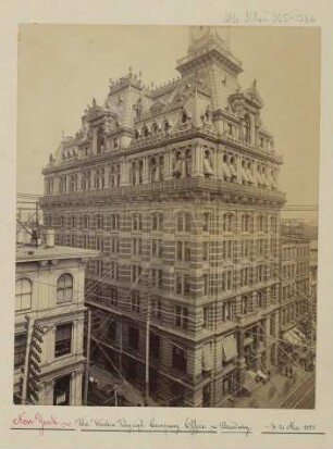 New York: The "Western Union Telegraph Company Office" : Broadway