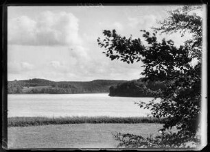 Rummelsburg (Miastko/Polen). Masurische Seenplatte. Blick über den Stüdnitz See