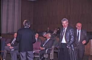Ausstellungseröffnung "Radierungen, Zeichnungen" von Jürgen Grenzemann im Kreistagssitzungssaal: Gäste