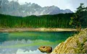 Ansicht des Karersees in den Dolomiten von Tirol