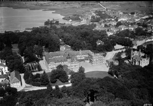 Neustrelitz, Schloß