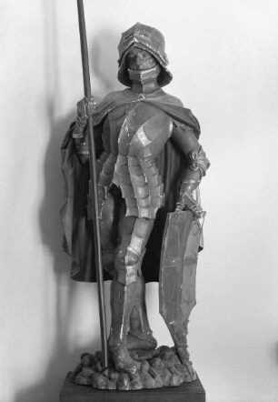 Skulpturen aus Strinz-Trinitatis — Heiliger Viktor