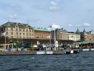 Stockholm: Stadtansicht, Bebauung im städtischen Hafenbereich