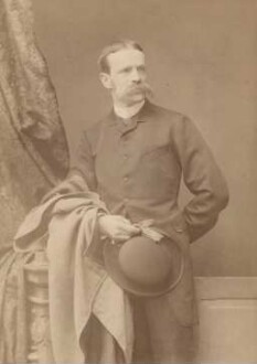Uhde, Fritz von