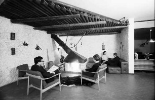 Euro-Hotel in St. Blasien, innen am Kamin
