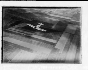Flugzeug: W 33 in der Luft