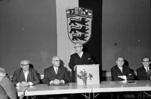Freiburg: Regierungspräsidium; Verabschiedung von Beamten des Regierungspräsidums, Regierungsbaudirektor Leopold Hauck, Oberregierungsrat Albert Knobloch, Dichtel, Regierungsdirektor Dr. Bruno Deppe, Regierungsrat Friedrich Hauss