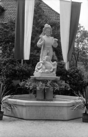 Hornberg: Denkmal vom Hornberger Schießen; (v. Knittel)