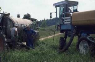 Fotografie: Gülle- und Entmistungstechnik, Gülletrac selbstfahrend, Befüllung