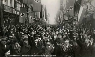 Saarbrücken, Adolf-Hitler-Straße am 15. Januar 1935