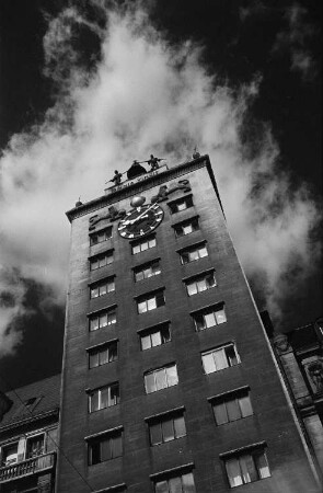 Infrarotaufnahme des Krochhochhauses in Leipzig