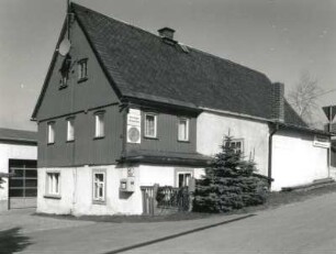 Neustadt in Sachsen-Krumhermsdorf, Neuhäuser 78. Wohnstallhaus mit Scheune (um 1850)