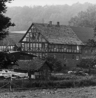 Waldkappel, Rügenweg 6