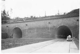 Engelbergtunnel, km 581,940 - 582,260 Nordportale