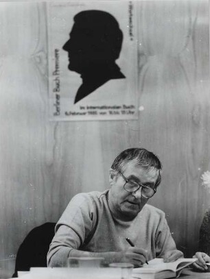 Günther Cwojdrak : Signierstunde in der Buchhandlung "Das internationale Buch", Karl-Liebknechtstraße