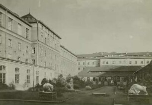 Porzellanmanufaktur Meißen : Porzellanmanufaktur Meißen. Innenhof