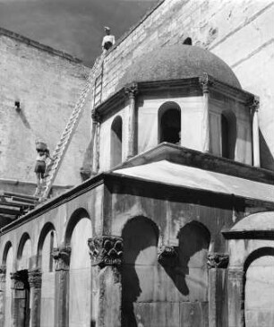 Canosa di Puglia. Tomba di Boemondo (1111/1118)