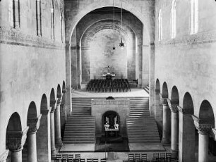 Quedlinburg. Ehemalige Stiftskirche Sankt Servatius (1070/1129, 1947/1959 Wiederaufbau). Inneres. Mittelschiff nach Osten (nach Umbau des Chores)