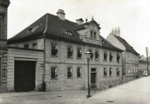 Teplitz (heute Teplice / Tschechien). Pfarrhaus