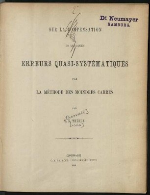 Sur la compensation de quelques erreurs quasi-systématiques par la méthode des moindres carrés