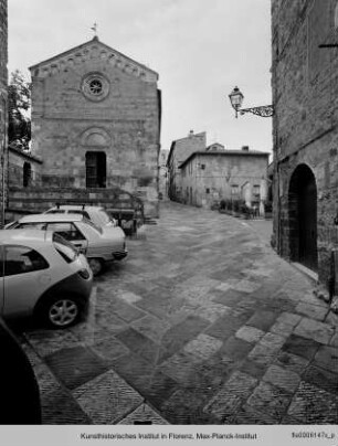 Piazza Canonica, Colle di Val d'Elsa