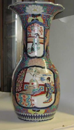 Japanische Porzellanvase für den Export