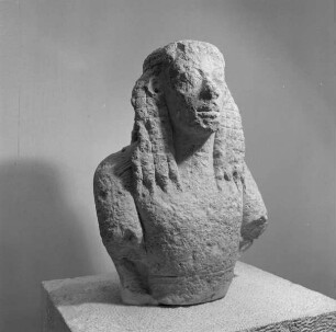 Torso einer weiblichen Statue aus Eleutherna