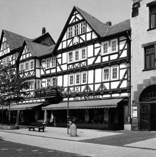 Eschwege, Marktplatz 13, Marktplatz 15