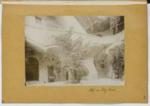 Burg Forst, Algund: Innenhof, Detailansicht (aus: Skizzen- und Fotoalbum 14)