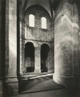 Worms. Dom Sankt Peter (Neubau um 1130-1181, Wiederherstellung nach 1689, Teilerneuerung 1902-1906). Inneres