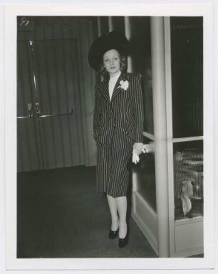 Marlene Dietrich (Los Angeles, 1940) (Archivtitel)
