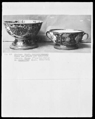 Tasse und Schale mit Metallmontierung, K-ang-hsi-Periode