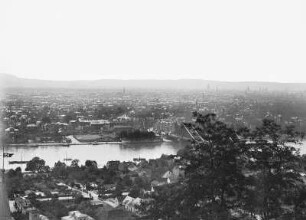 Dresden-Loschwitz. Blick über Loschwitz und Blaues Wunder gegen Blasewitz : Dresden-Loschwitz. Blick über Loschwitz und Blaues Wunder gegen Blasewitz