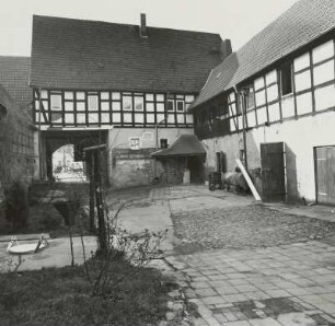 Wirtschaftsgebäude, Regis-Breitingen