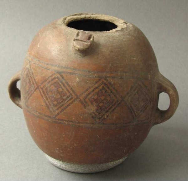 Clay vessel