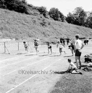Kreissportverband Stormarn e.V.: Travestadion: Kreismeisterschaft der Leichtathletik: Start bei einem Laufwettbewerb