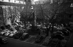 Freiburg i. Br.: Parkplatz vor dem Rathaus