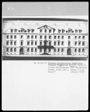 Wohnhaus mit Beletage