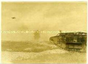 Panzer und Flugzeug an der Westfront