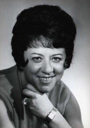 [Inge Wolffberg]