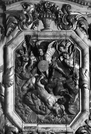 Heiliger Michael : Retabel. Heiliger Michael (1601/1700). Guimiliau, Kirche