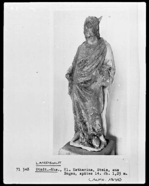 Figur der Heiligen Katharina