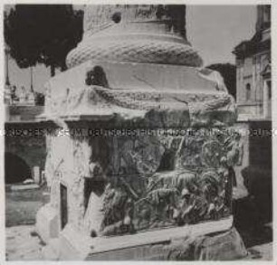 Rom, Trajansforum, der Sockel der Trajanssäule